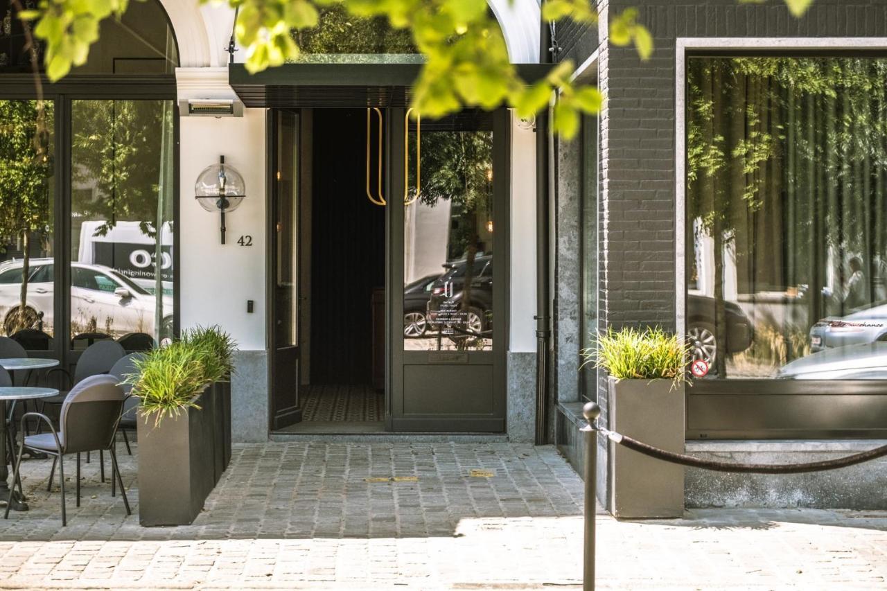U Eat & Sleep Antwerp Hotel Exterior photo
